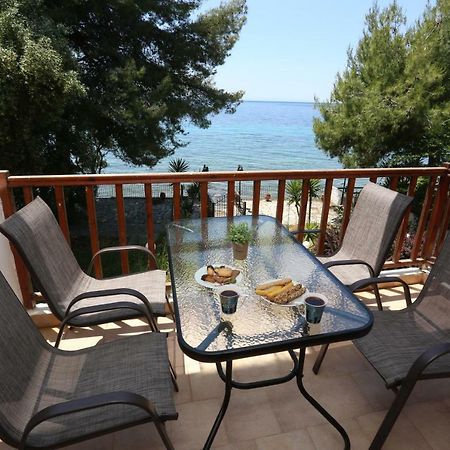 Kyana Big Blue Apartments Агия-Параскеви Экстерьер фото