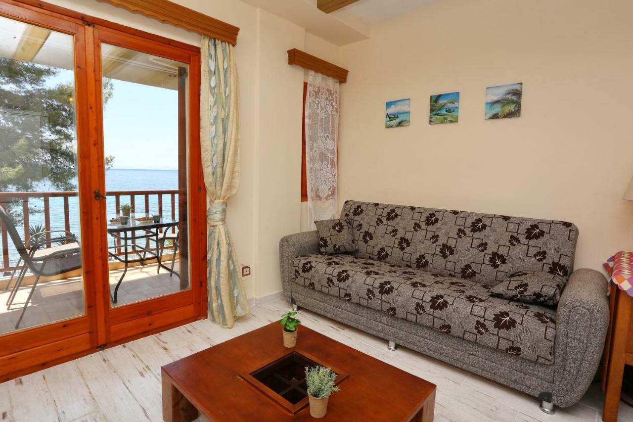 Kyana Big Blue Apartments Агия-Параскеви Экстерьер фото