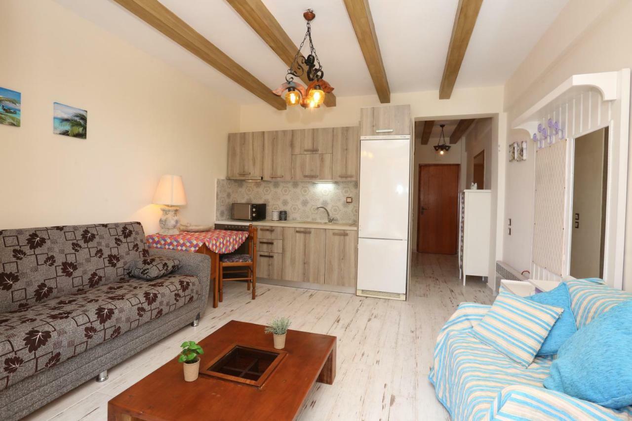 Kyana Big Blue Apartments Агия-Параскеви Экстерьер фото